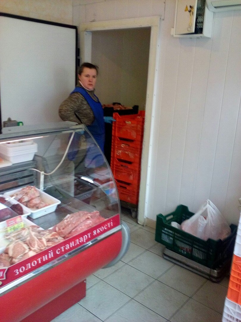 На Днепропетровском рынке продают испорченную курицу (ФОТОФАКТ) (фото) - фото 2 На Днепропетровском рынке продают испорченную курицу (ФОТОФАКТ) (фото) - фото 2