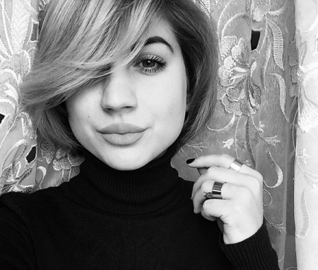 Олеся Караванцева была единственной дочерью в семье (фото) - фото 5 Олеся Караванцева была единственной дочерью в семье (фото) - фото 5