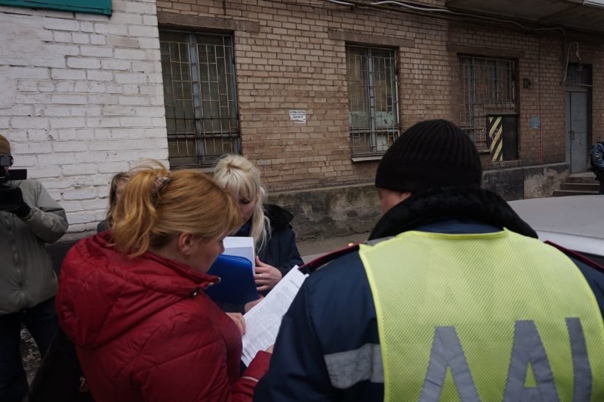 Пока криворожанин служит в АТО, у его жены попытались отобрать Пока криворожанин служит в АТО, у его жены попытались отобрать