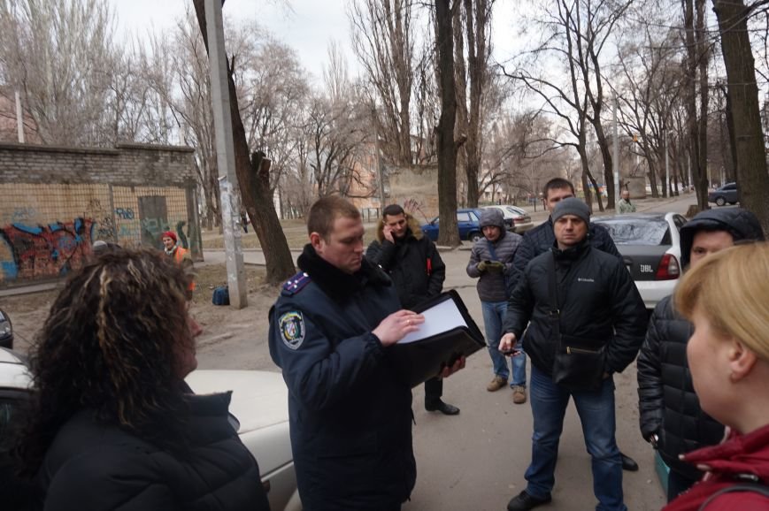 Пока криворожанин служит в АТО, у его жены попытались отобрать Пока криворожанин служит в АТО, у его жены попытались отобрать