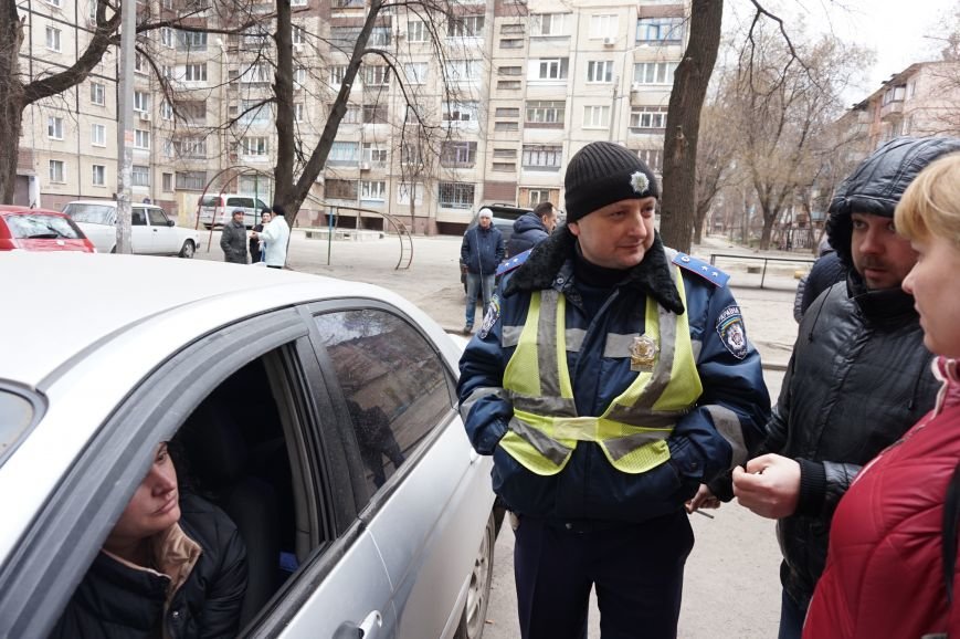 Пока криворожанин служит в АТО, у его жены попытались отобрать Пока криворожанин служит в АТО, у его жены попытались отобрать