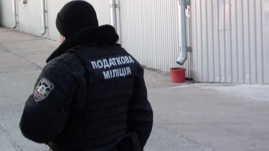 Один из харьковских мясокомбинатов незаконно изготовлял...пирожные и уклонялся от налогов (фото) - фото 1 Один из харьковских мясокомбинатов незаконно изготовлял...пирожные и уклонялся от налогов (фото) - фото 1