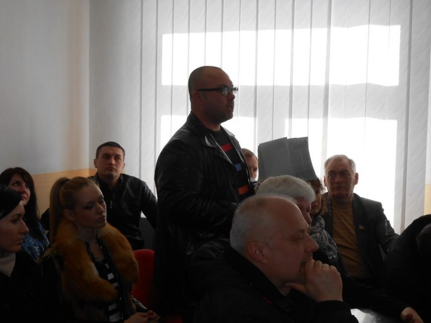 Комплексная схема размещения киосков в Днепродзержинске отправлена на доработку (фото) - фото 4 Комплексная схема размещения киосков в Днепродзержинске отправлена на доработку (фото) - фото 4