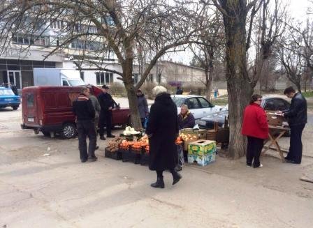 Полиция и сотрудники инспекции по благоустройству Полиция и сотрудники инспекции по благоустройству