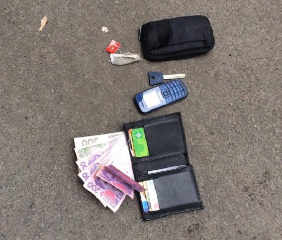 В Киеве ограбили квартиру сотрудника посольства Марокко (ФОТО) (фото) - фото 1 В Киеве ограбили квартиру сотрудника посольства Марокко (ФОТО) (фото) - фото 1