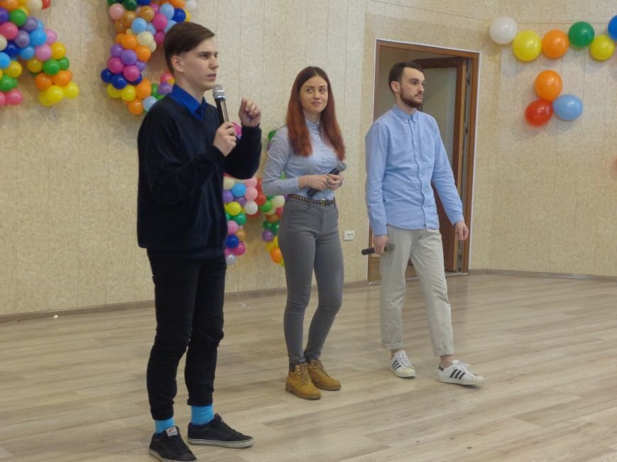 В Красноармейске прошел масштабный финал студенческой Лиги КВН (фот... В Красноармейске прошел масштабный финал студенческой Лиги КВН (фото) - фото 16