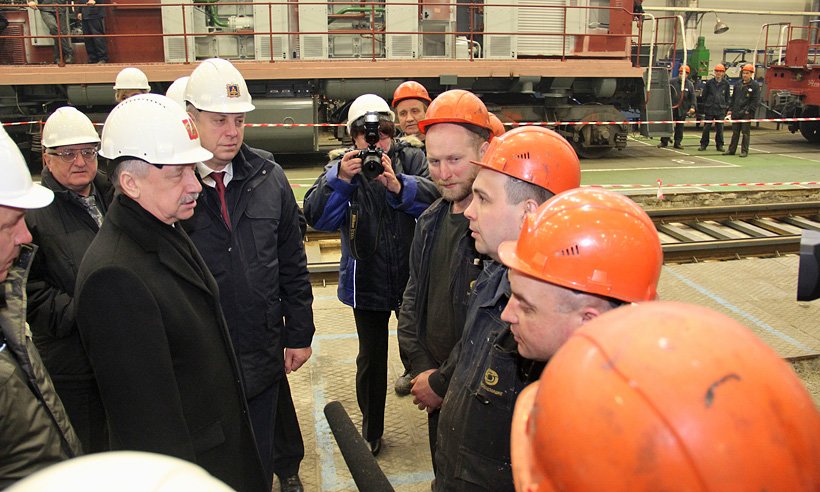 Полпреду президента Беглову показали путепровод через станцию Брянск-1