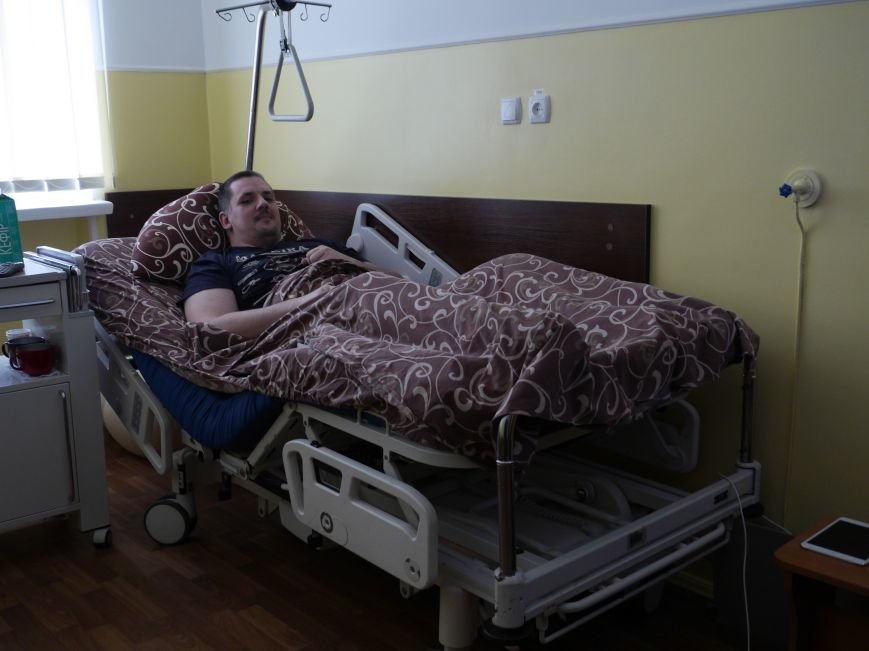 Тернопільська обласна лікарня завдяки «МРІЇ» отримала третій гуманітарний вантаж (ФОТО) (фото) - фото 4 Тернопільська обласна лікарня завдяки «МРІЇ» отримала третій гуманітарний вантаж (ФОТО) (фото) - фото 4