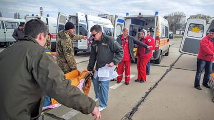 Из Донбасса в Одессу прибыл борт с 12 бойцами: пять тяжелых (ФОТО) (фото) - фото 1