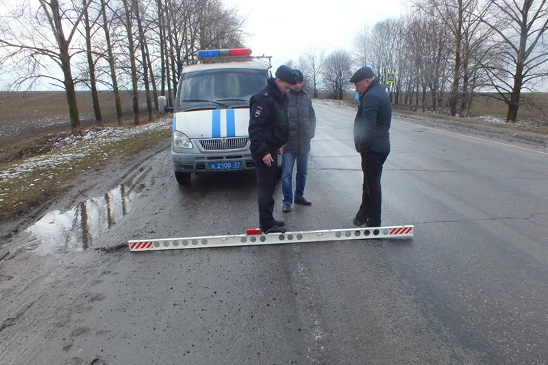 На трассе в Прохоровском районе недосчитались 23 дорожных знаков