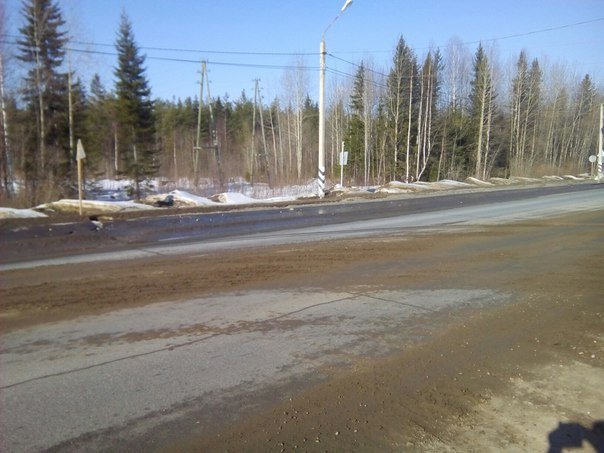 Горожане бьют тревогу: кто ответит за грязь на дороге? (фото) - фото 1