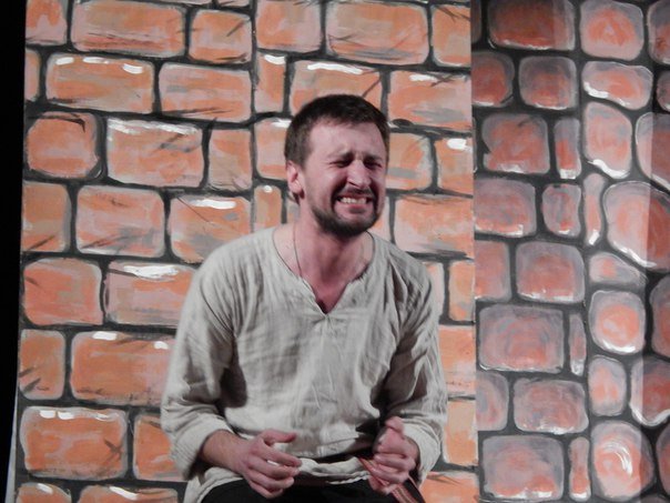 Почему «д’ябал» был «стомлены» узнали зрители на спектакле в Новопо... Почему «д’ябал» был «стомлены» узнали зрители на спектакле в Новополоцке (фото) - фото 1