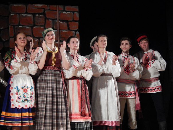 Почему «д’ябал» был «стомлены» узнали зрители на спектакле в Новопо... Почему «д’ябал» был «стомлены» узнали зрители на спектакле в Новополоцке (фото) - фото 9