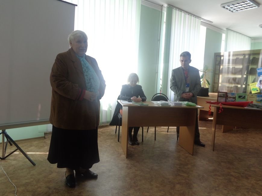 «Наука превратила нас в богов, а мы не научились быть людьми» - в К... «Наука превратила нас в богов, а мы не научились быть людьми» - в Красноармейске презентовали книгу «Путешествия по рекам родного края» (фото) - фо...