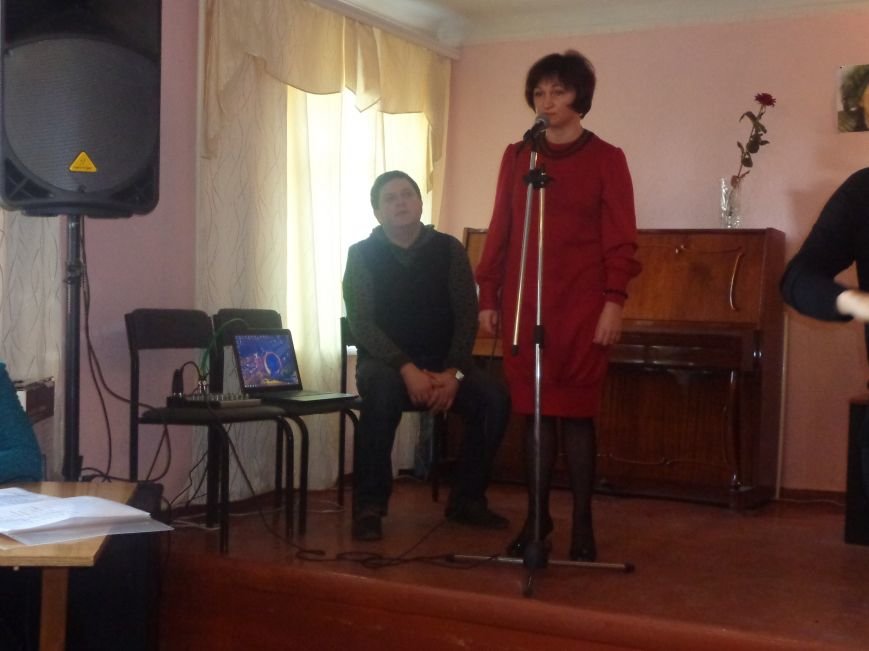 «Єдиний, хто не стомлюється - час. А ми – живі, нам треба поспішати» - в Красноармейске прошел творческий вечер, посвященный Лине Костенко (фото) - фото 2 «Єдиний, хто не стомлюється - час. А ми – живі, нам треба поспішати» - в Красноармейске прошел творческий вечер, посвященный Лине Костенко (фото) - фото 2
