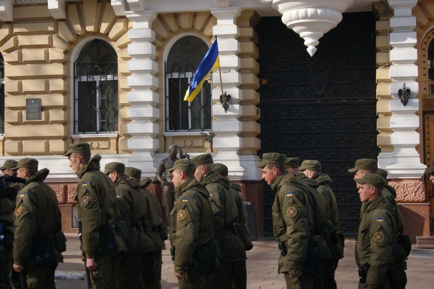 В Одессу стянули дополнительные силы полиции (ФОТО) (фото) - фото 1