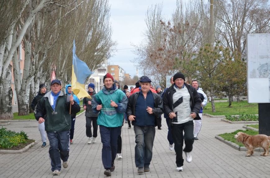 Бердянские экстремалы вчера отметили день рождения своего клуба (фо... Бердянские экстремалы вчера отметили день рождения своего клуба (фото) - фото 9