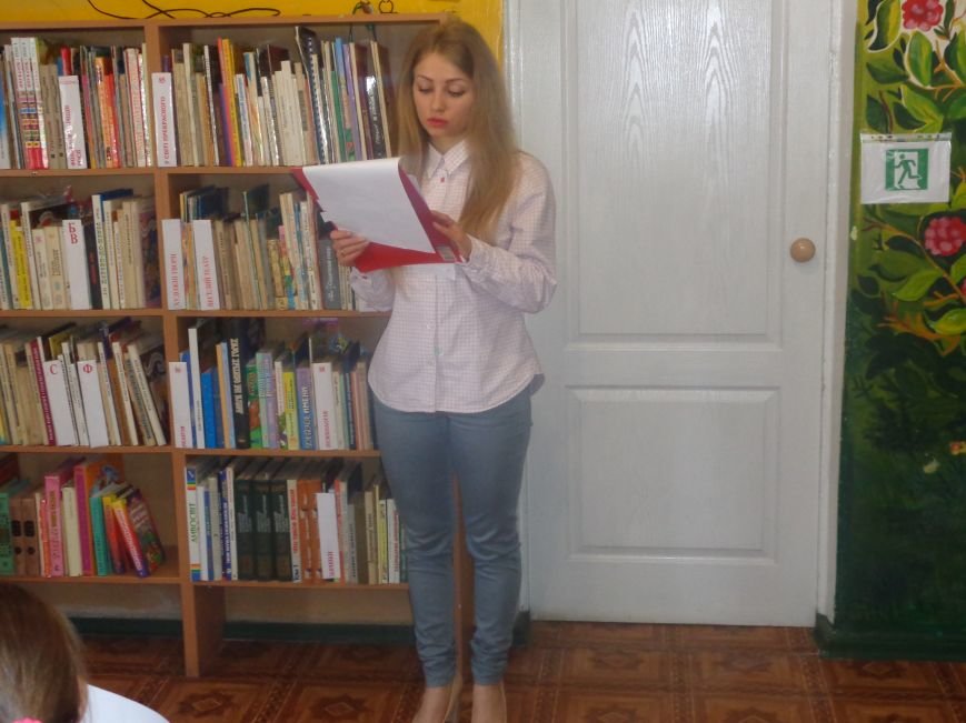 «Ой, не нам в кайданах ходить…» - в Красноармейске поговорили о творческом пути поэтессы и писательницы Марийки Подгорянки (фото) - фото 18 «Ой, не нам в кайданах ходить…» - в Красноармейске поговорили о творческом пути поэтессы и писательницы Марийки Подгорянки (фото) - фото 18