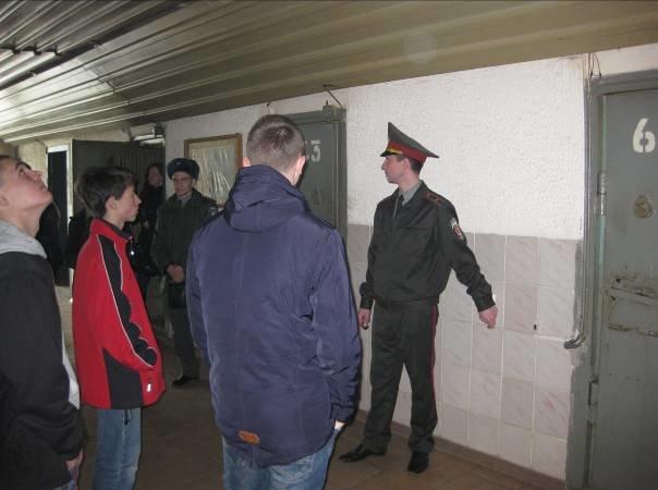 Несовершеннолетним нарушителям показали, как живут пожизненно заключенные (ФОТО) (фото) - фото 3 Несовершеннолетним нарушителям показали, как живут пожизненно заключенные (ФОТО) (фото) - фото 3