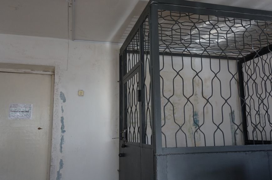 В Кривом Роге перенесли суд над активистами, требовавших от транспортного прокурора выполнения его прямых обязанностей (ФОТО) (фото) - фото 1 В Кривом Роге перенесли суд над активистами, требовавших от транспортного прокурора выполнения его прямых обязанностей (ФОТО) (фото) - фото 1