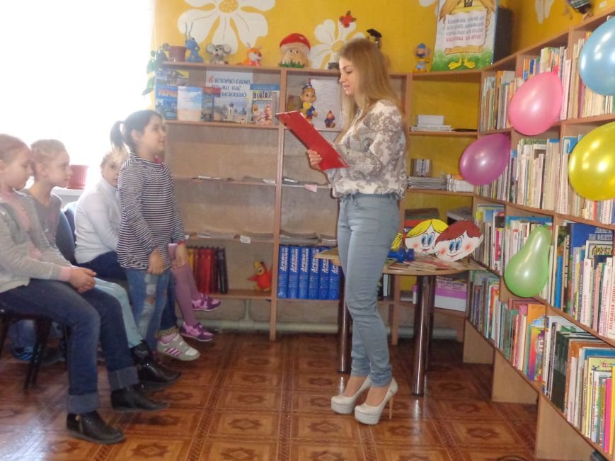 Любимые герои, сладкие сюрпризы и «движение, которое жизнь»: в детской библиотеке имени А. П. Гайдара прошел День Здоровья (фото) - фото 1 Любимые герои, сладкие сюрпризы и «движение, которое жизнь»: в детской библиотеке имени А. П. Гайдара прошел День Здоровья (фото) - фото 1