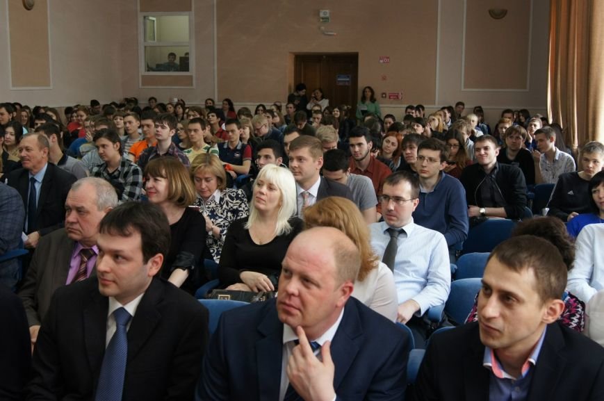В Ростове проходят соревнования WorldSkills среди сисадминов (фото) - фото 1 В Ростове проходят соревнования WorldSkills среди сисадминов (фото) - фото 1