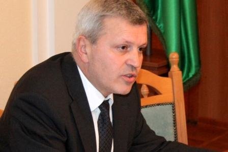 Заместитель председателя Черниговской облрады задекларировал зарплату ниже прожиточного минимума (фото) - фото 4 Заместитель председателя Черниговской облрады задекларировал зарплату ниже прожиточного минимума (фото) - фото 4