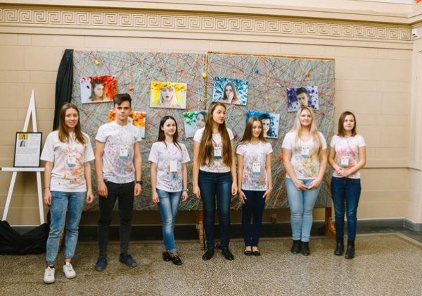 В Симферополе продолжается Фестиваль визуальных искусств «Я – юность» (ФОТО) (фото) - фото 1 В Симферополе продолжается Фестиваль визуальных искусств «Я – юность» (ФОТО) (фото) - фото 1