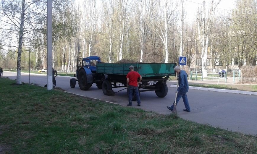 Авдеевка готовится ко Дню окружающей среды (ФОТО) (фото) - фото 1 Авдеевка готовится ко Дню окружающей среды (ФОТО) (фото) - фото 1
