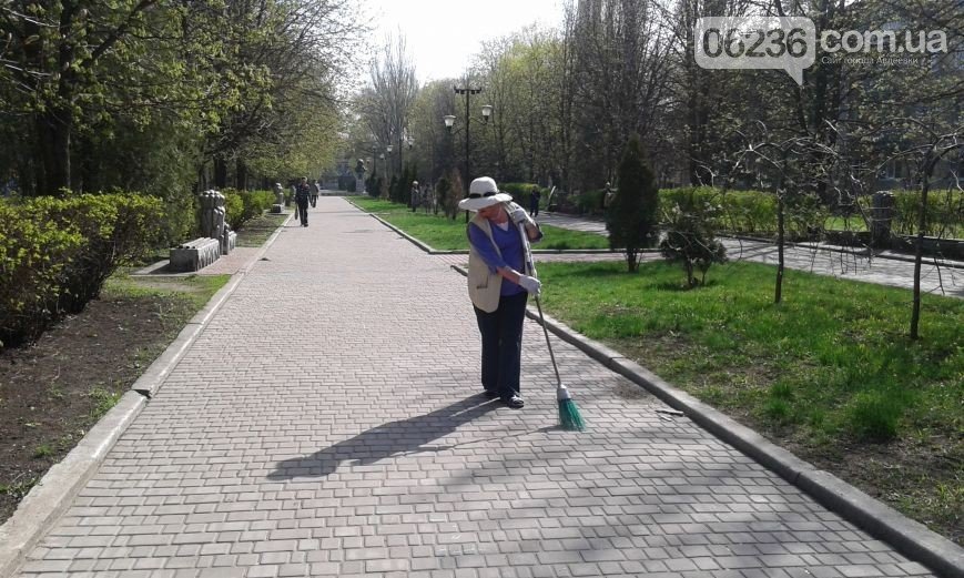 Авдеевка готовится ко Дню окружающей среды (ФОТО) (фото) - фото 1 Авдеевка готовится ко Дню окружающей среды (ФОТО) (фото) - фото 1