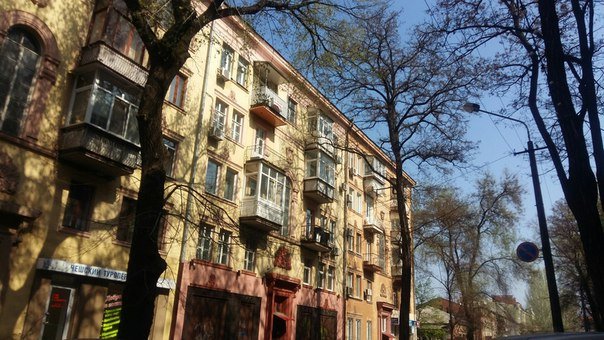 Днепропетровцам на заметку: куда жаловаться, если на вас упал кусок балкона (ФОТО) (фото) - фото 1 Днепропетровцам на заметку: куда жаловаться, если на вас упал кусок балкона (ФОТО) (фото) - фото 1