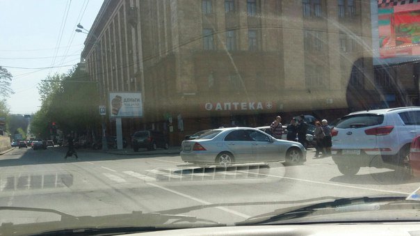 Как работает патрульная полиция в Днепропетровске (фото) - фото 1 Как работает патрульная полиция в Днепропетровске (фото) - фото 1
