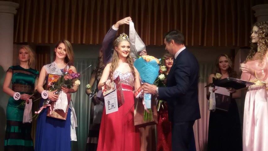 В Херсоне выбрана «Miss Мельпомена-2016» (фото) (фото) - фото 3 В Херсоне выбрана «Miss Мельпомена-2016» (фото) (фото) - фото 3