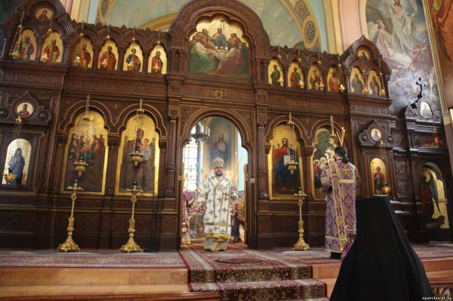 В Иерусалиме архиерей Днепродзержинской епархии в Троицком соборе Русской Духовной Миссии помолился за Украину (фото) - фото 8 В Иерусалиме архиерей Днепродзержинской епархии в Троицком соборе Русской Духовной Миссии помолился за Украину (фото) - фото 8
