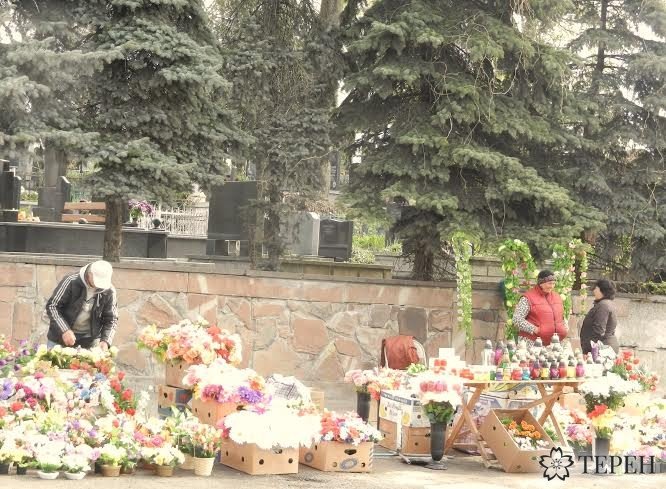 Священиків у Тернополі ніхто не слухає (фото) (фото) - фото 1 Священиків у Тернополі ніхто не слухає (фото) (фото) - фото 1