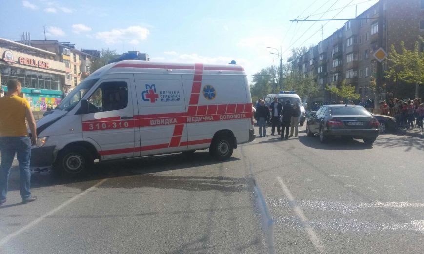 ДТП на Слобожанском проспекте: ДТП на Слобожанском проспекте: