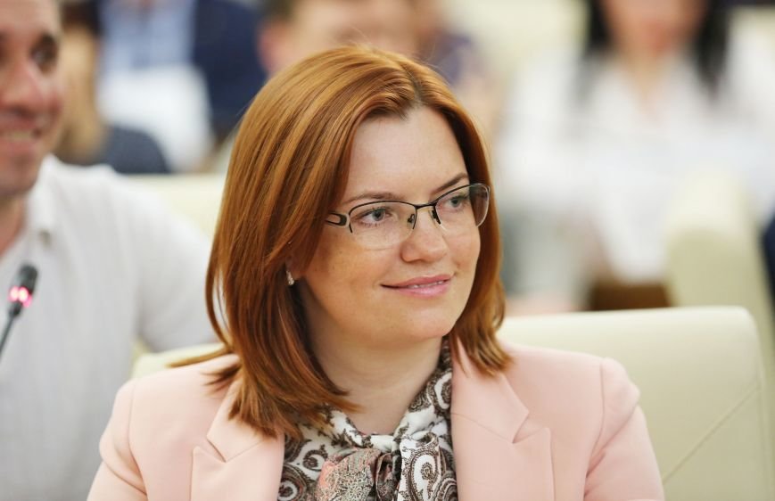 Аксёнов встретился с молодыми законодателями при Совете Федерации Федерального Собрания РФ (ФОТО) (фото) - фото 1 Аксёнов встретился с молодыми законодателями при Совете Федерации Федерального Собрания РФ (ФОТО) (фото) - фото 1