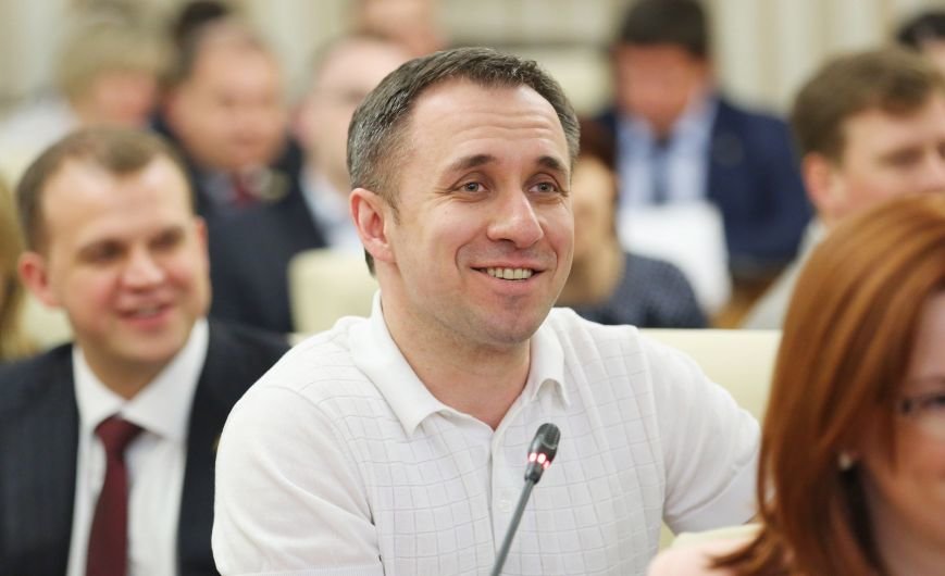 Аксёнов встретился с молодыми законодателями при Совете Федерации Федерального Собрания РФ (ФОТО) (фото) - фото 1 Аксёнов встретился с молодыми законодателями при Совете Федерации Федерального Собрания РФ (ФОТО) (фото) - фото 1