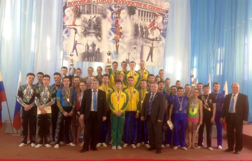 Армавирские  акробаты  завоевали две награды на чемпионате России