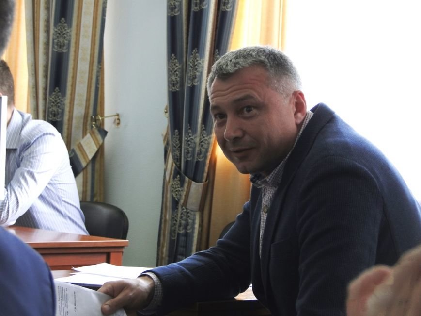 Після чергового перенесення засідання у бік судді пролунало «Ганьба!» (Фото) (фото) - фото 3 Після чергового перенесення засідання у бік судді пролунало «Ганьба!» (Фото) (фото) - фото 3