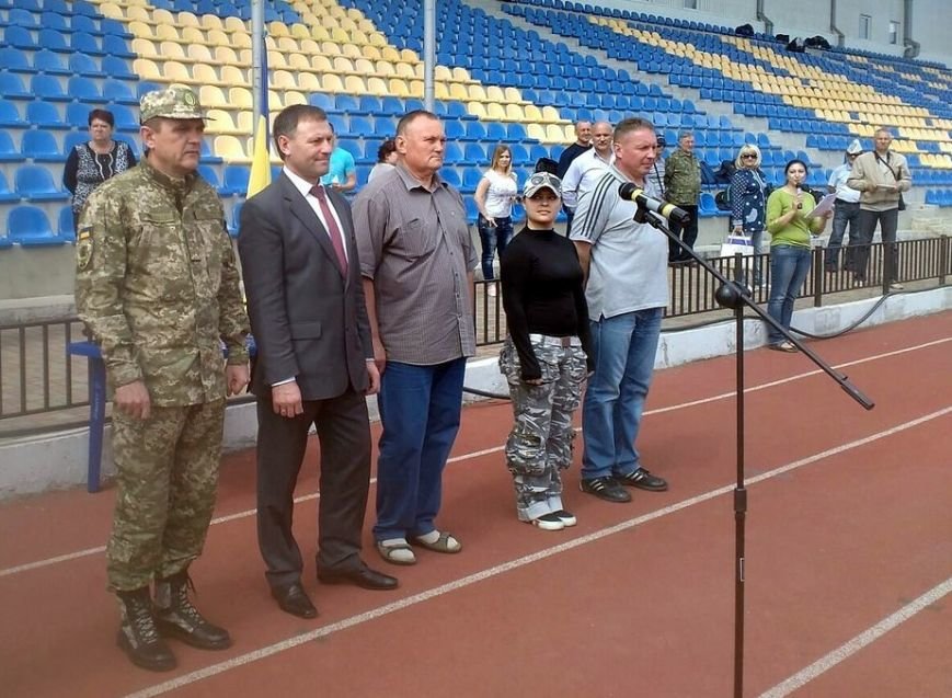 В Бахмуте состоялся зональный этап областной спартакиады среди допризывной молодежи (фото) - фото 1 В Бахмуте состоялся зональный этап областной спартакиады среди допризывной молодежи (фото) - фото 1