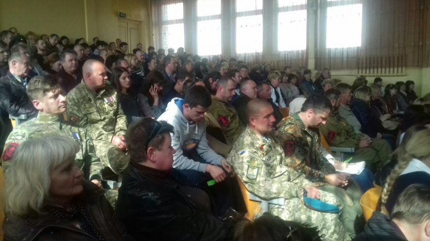 С карта Кривого Рога уберут одиозного Артема: площадь будет названа имени 40-го БТО С карта Кривого Рога уберут одиозного Артема: площадь будет названа имени 40-го БТО