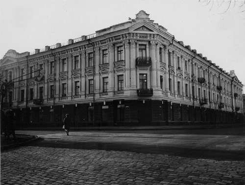 Самый большой екатеринославский особняк заняли нотариусы и магазины... Самый большой екатеринославский особняк заняли нотариусы и магазины: дом разрушается на глазах (ФОТО, ВИДЕО) (фото) - фото 5