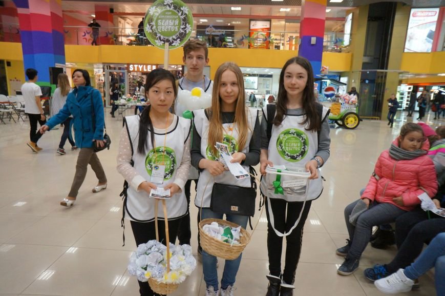 «Белый цветок» распускает бутон, чтобы помочь детям (фото) - фото 1 «Белый цветок» распускает бутон, чтобы помочь детям (фото) - фото 1
