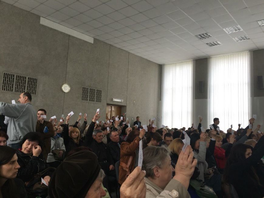 В Жовтневом районе Кривого Рога проходят общественные слушания по переименованию городских объектов (ФОТО) (фото) - фото 2 В Жовтневом районе Кривого Рога проходят общественные слушания по переименованию городских объектов (ФОТО) (фото) - фото 2