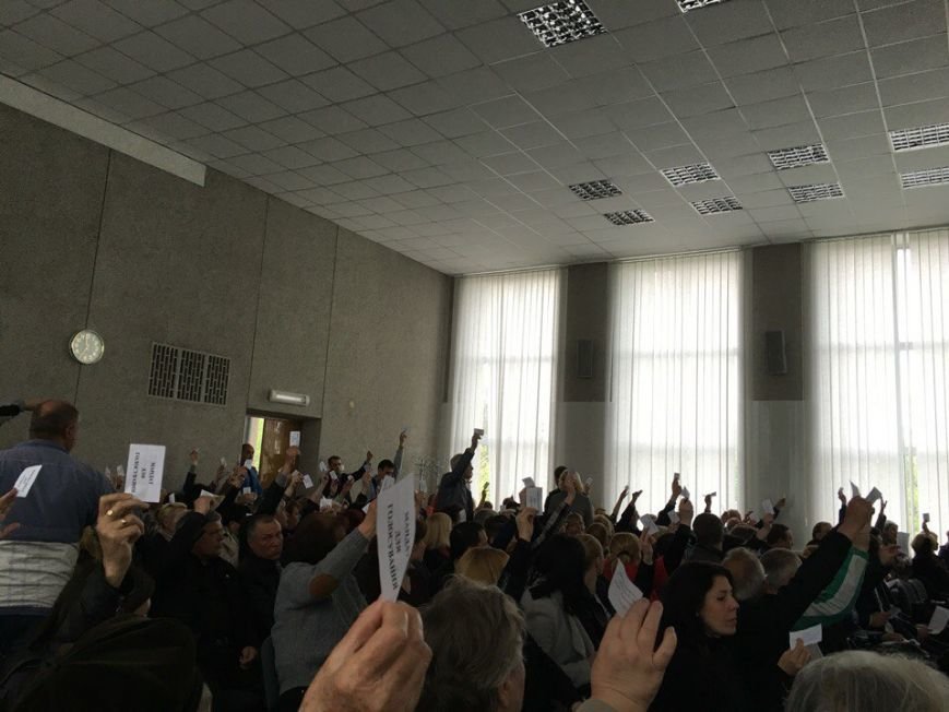 Декоммунизация в Кривом Роге: Оскорбления в адрес бойцов АТО и решеие переименовать улицу ХХ партсъезда в улицу Ильи Гайдука (ФОТО) (фото) - фото 1 Декоммунизация в Кривом Роге: Оскорбления в адрес бойцов АТО и решеие переименовать улицу ХХ партсъезда в улицу Ильи Гайдука (ФОТО) (фото) - фото 1