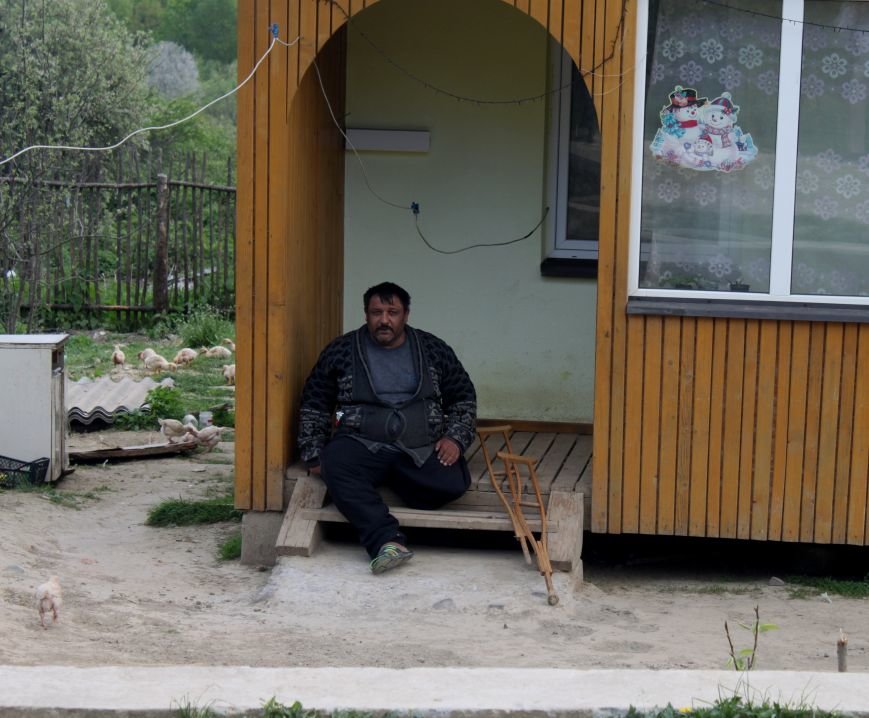 Один день з життя циганського табору на Ужгородщині: фоторе..., фото-8 Один день з життя циганського табору на Ужгородщині: фоторепортаж, фото-8