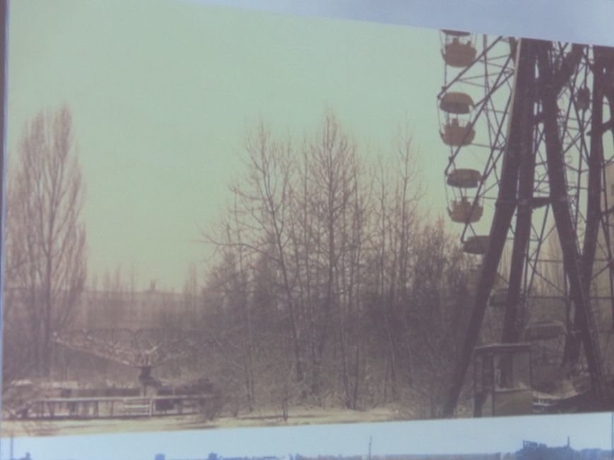 Красноармейский (Покровский) городской исторический музей провёл Урок памяти, приуроченный к 30-й годовщине Чернобыльской катастрофы (фото) - фото 13 Красноармейский (Покровский) городской исторический музей провёл Урок памяти, приуроченный к 30-й годовщине Чернобыльской катастрофы (фото) - фото 13