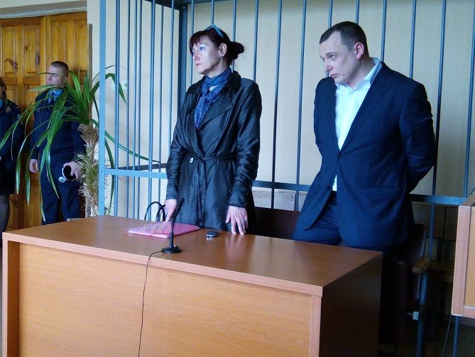 Суд признал начальника СО полиции Кривого Рога Александра Гоптарева виновным в совершении коррупционного правонарушения (ФОТО) (фото) - фото 1 Суд признал начальника СО полиции Кривого Рога Александра Гоптарева виновным в совершении коррупционного правонарушения (ФОТО) (фото) - фото 1
