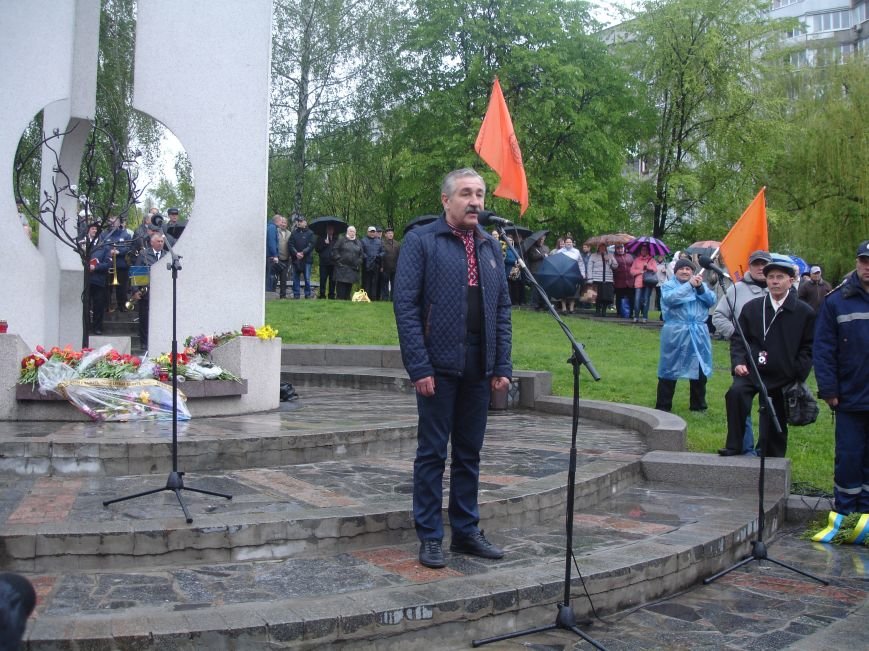 Чорнобильська катастрофа: мітинг-реквієм у Білій Церкві (фото) - фото 5 Чорнобильська катастрофа: мітинг-реквієм у Білій Церкві (фото) - фото 5